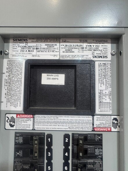 More Photos Of 238-256 W Chestnut Ave, Monrovia Warehouse For Lease