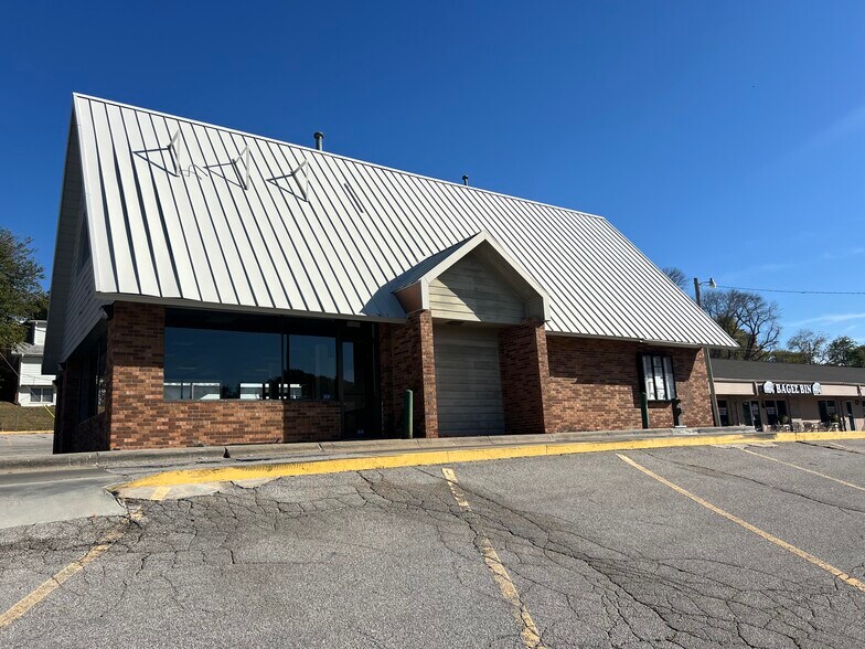More Photos Of 1209 S 119th St, Omaha Fast Food For Lease