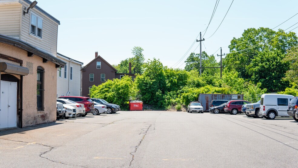 More Photos Of 60 Pine St, Methuen Light Manufacturing For Lease