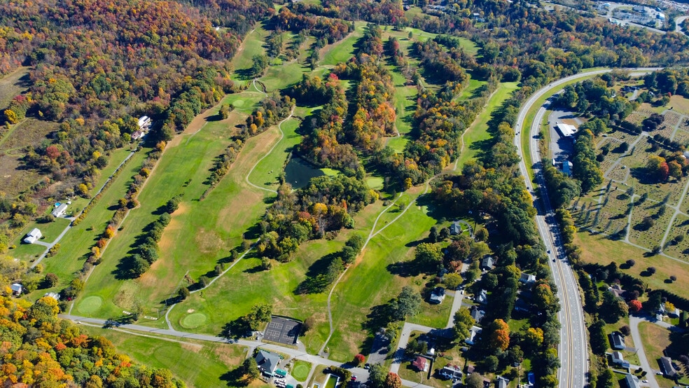 More Photos Of 27 Brooks Ln, Catskill Golf Course Driving Range For Sale