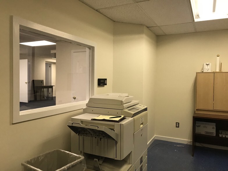 More Photos Of 40 Darby Rd, Paoli Medical For Lease