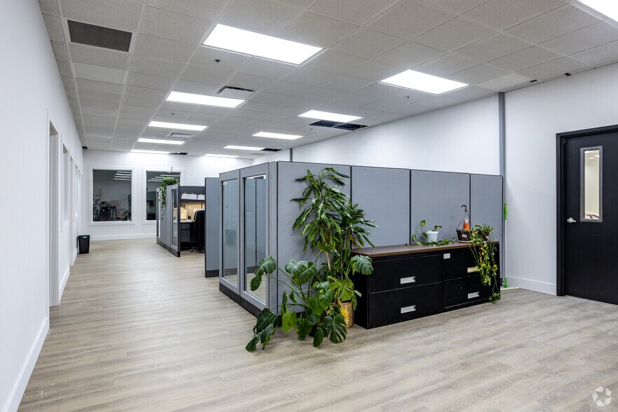 More Photos Of 1251 Arrow Pine Dr, Charlotte Coworking Space