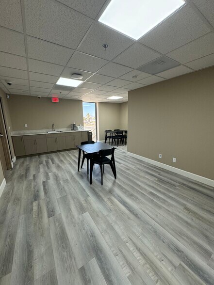 More Photos Of 4080 E Lake Mead Blvd, Las Vegas Coworking Space