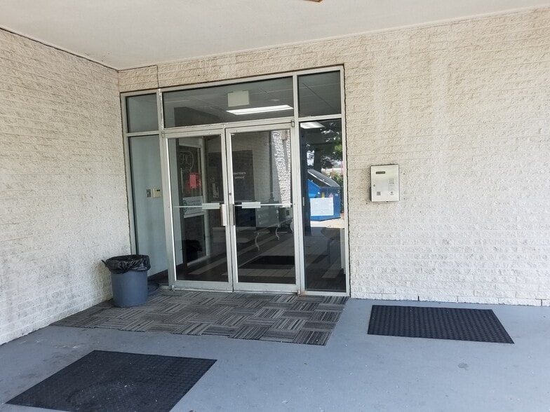 More Photos Of 3611 Branch Ave, Temple Hills Medical For Lease