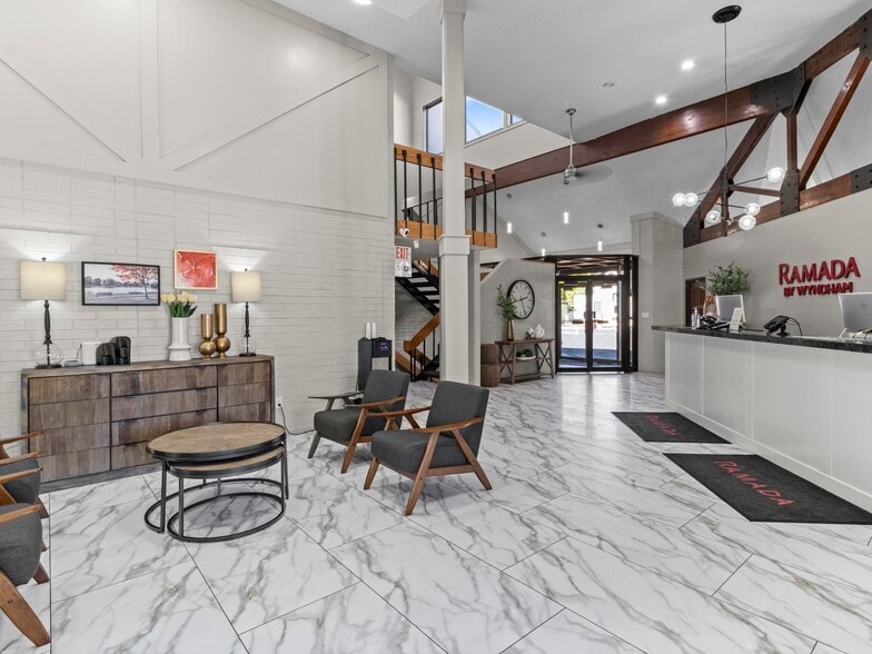 More Photos Of 333 N Main St, Richfield Hotel For Sale