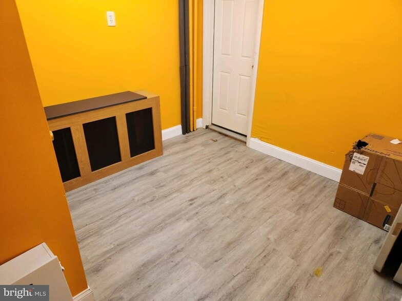 More Photos Of 1416 Snyder Ave, Philadelphia Storefront Retail Residential For Lease