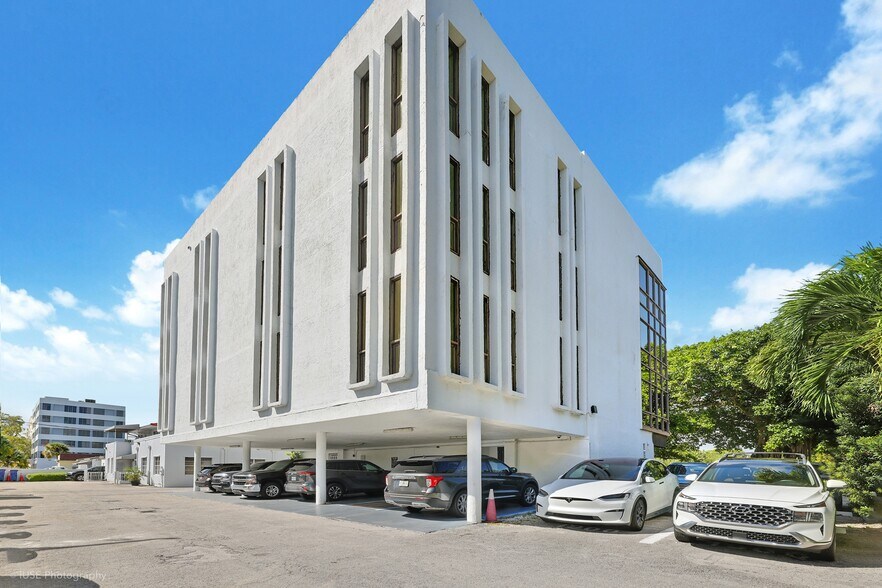 More Photos Of 1900 Coral Way, Miami Medical For Sale