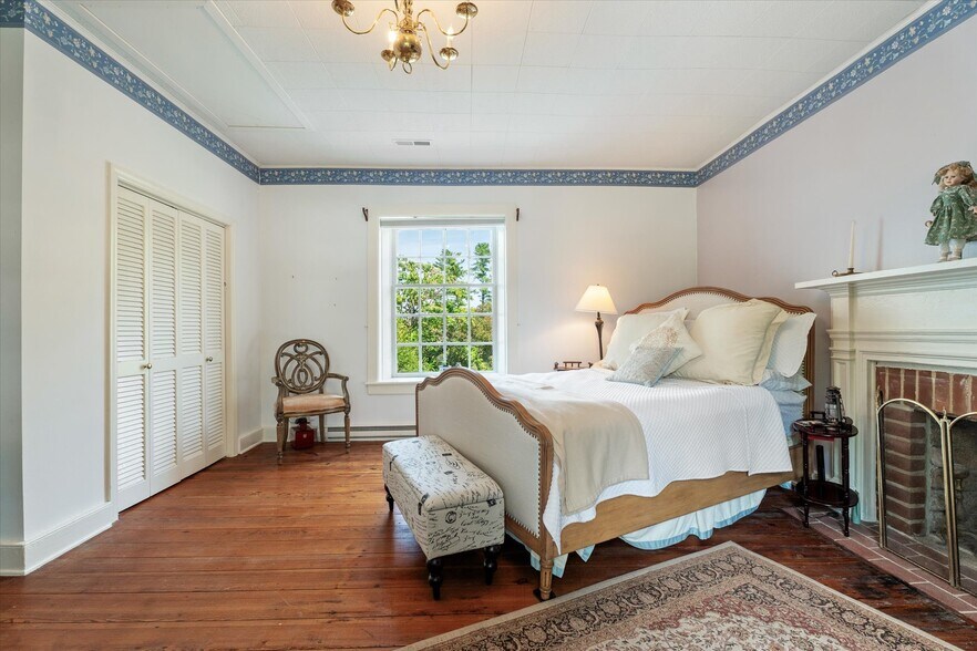 More Photos Of 252 David Bruce Ave, Charlotte Court House Hospitality For Sale