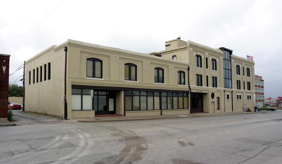 More Photos Of 101 S Jennings Ave, Fort Worth Office Residential For Lease