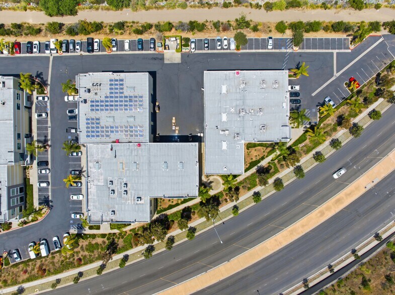 More Photos Of 8495 Redwood Creek Ln, San Diego Manufacturing For Sale