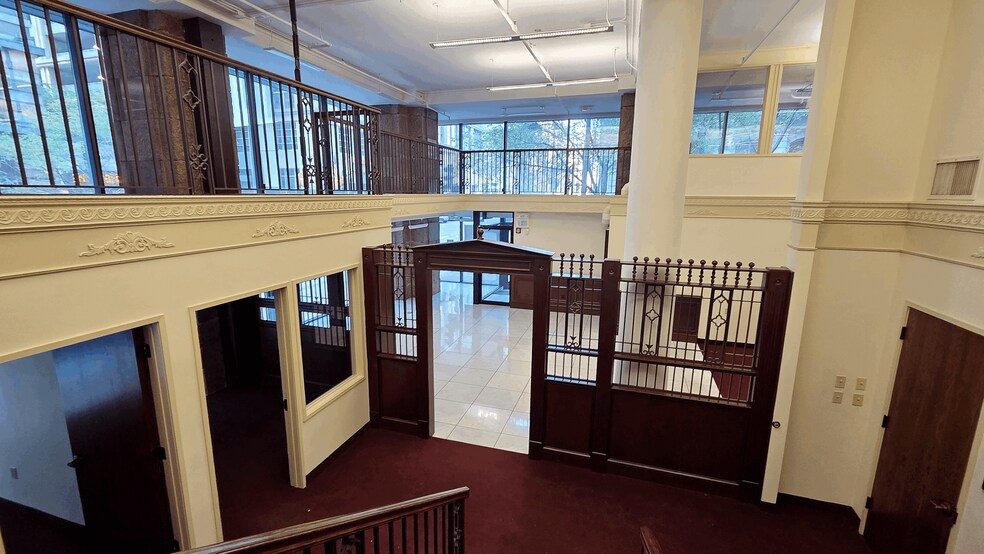 More Photos Of 822 Olive St, Saint Louis Office For Lease
