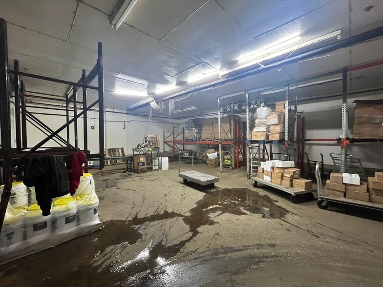 More Photos Of 1300-1344 S Front St, Philadelphia Warehouse For Sale