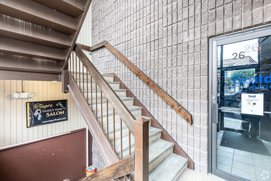 More Photos Of 20-26 N Main St, Southington Loft Creative Space For Lease