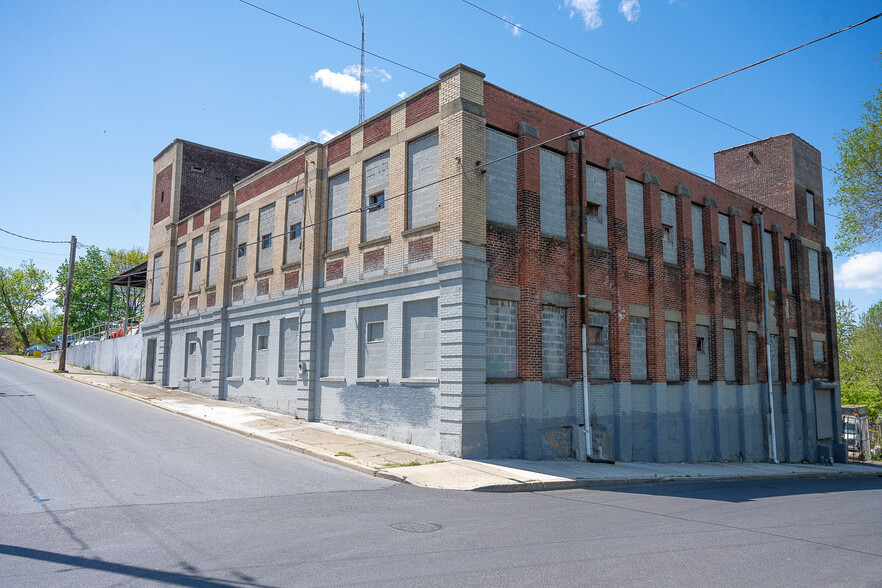 Primary Photo Of 365 W Whitehall St, Allentown Warehouse For Lease