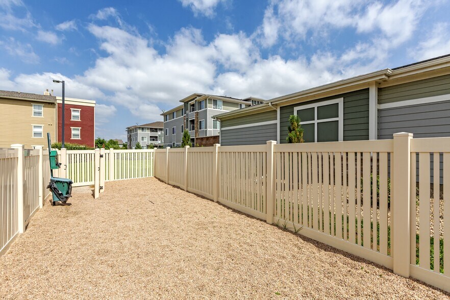 More Photos Of 10754 Belle Creek Blvd, Henderson Apartments For Lease