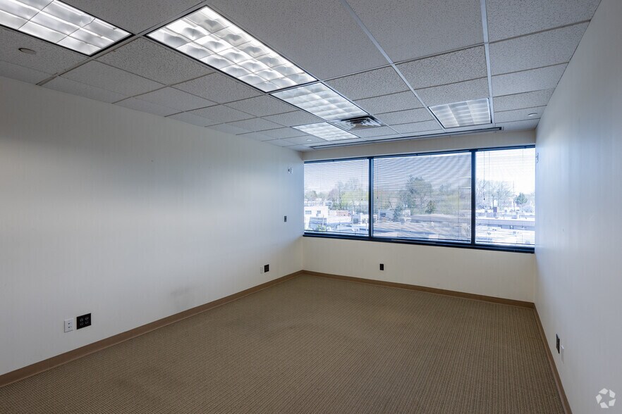 More Photos Of 218 Route 17 N, Rochelle Park Office For Lease
