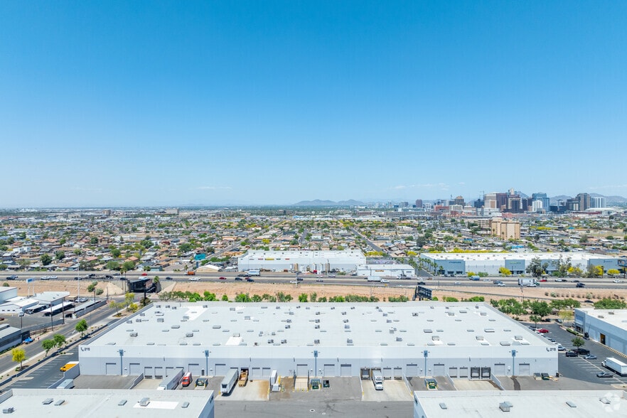 More Photos Of 2115 S 11th Ave, Phoenix Warehouse For Lease