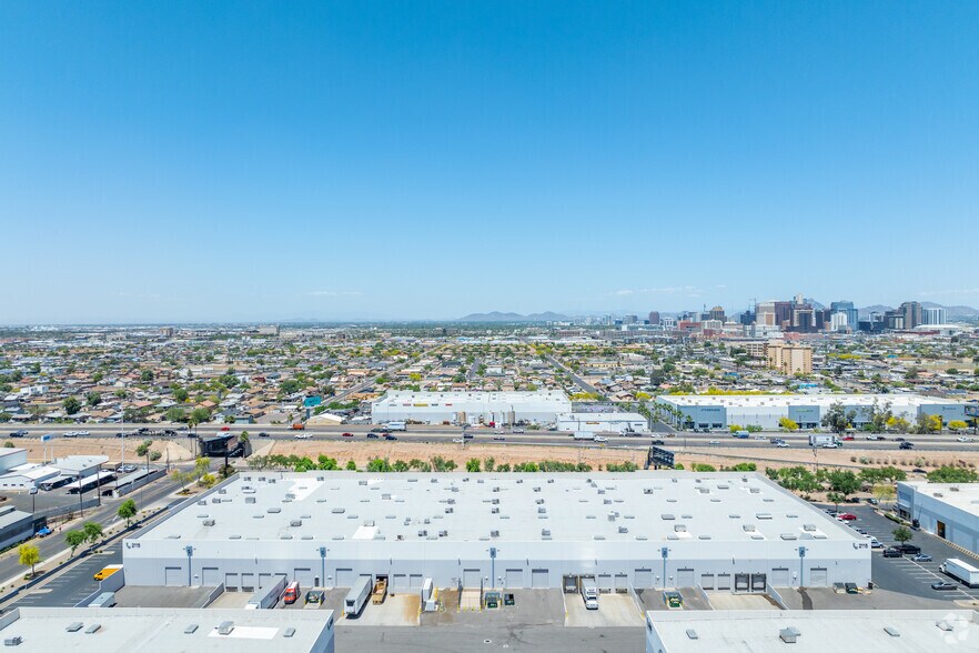 More Photos Of 2115 S 11th Ave, Phoenix Warehouse For Lease