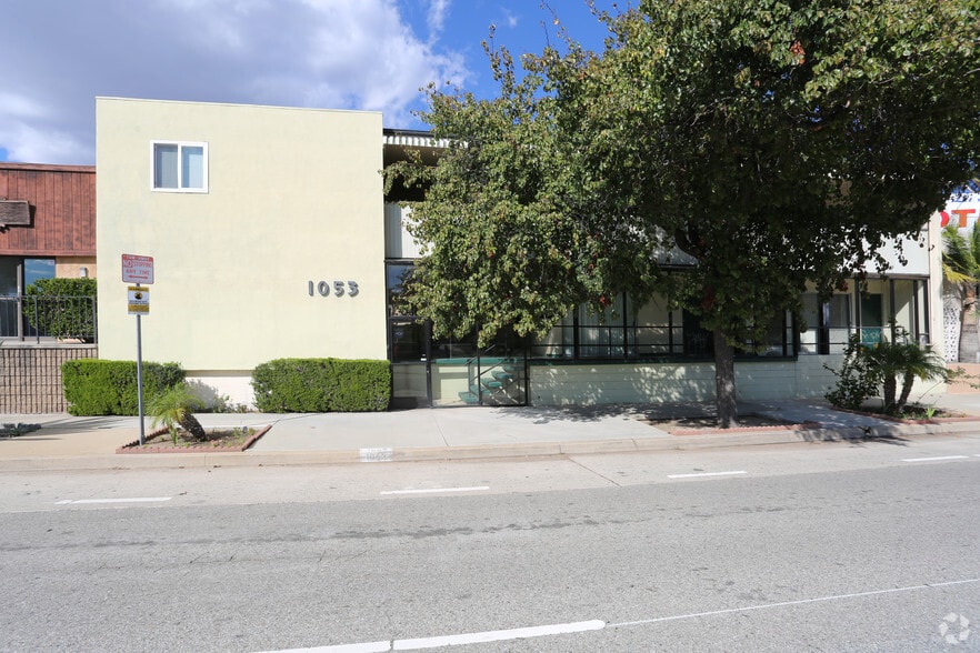 More Photos Of 1053 Colorado Blvd, Los Angeles Office For Lease
