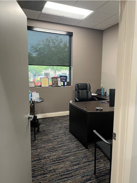 More Photos Of 330 E Crown Point Rd, Winter Garden Office For Sale