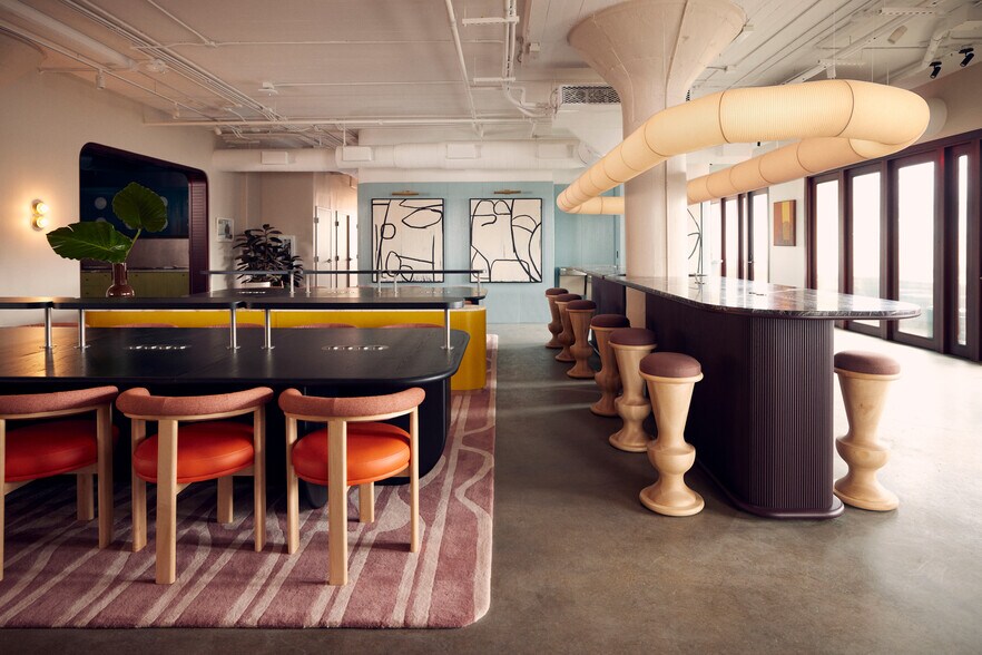 More Photos Of 700 8th Ave S, Nashville Office For Sale