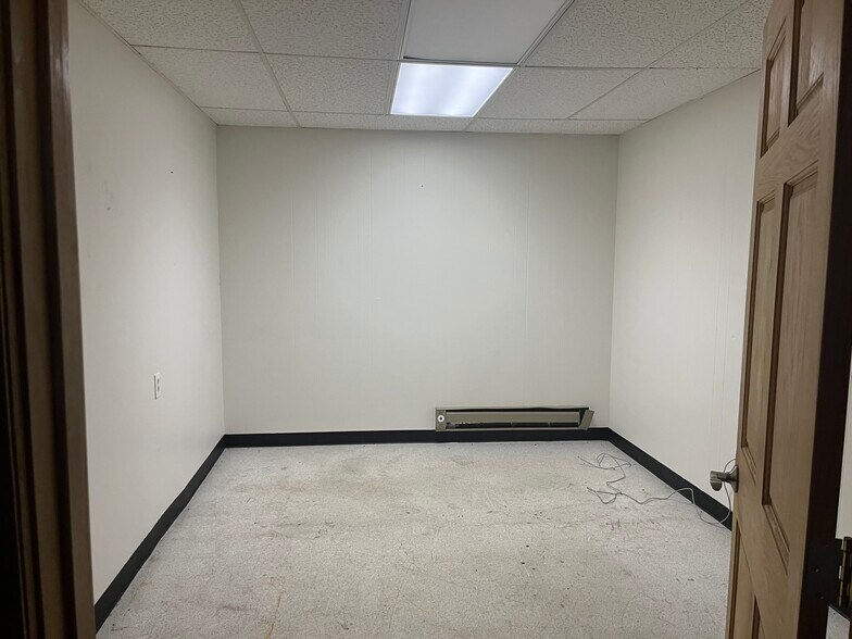 More Photos Of 1230 N Skyline Dr, Idaho Falls Warehouse For Lease