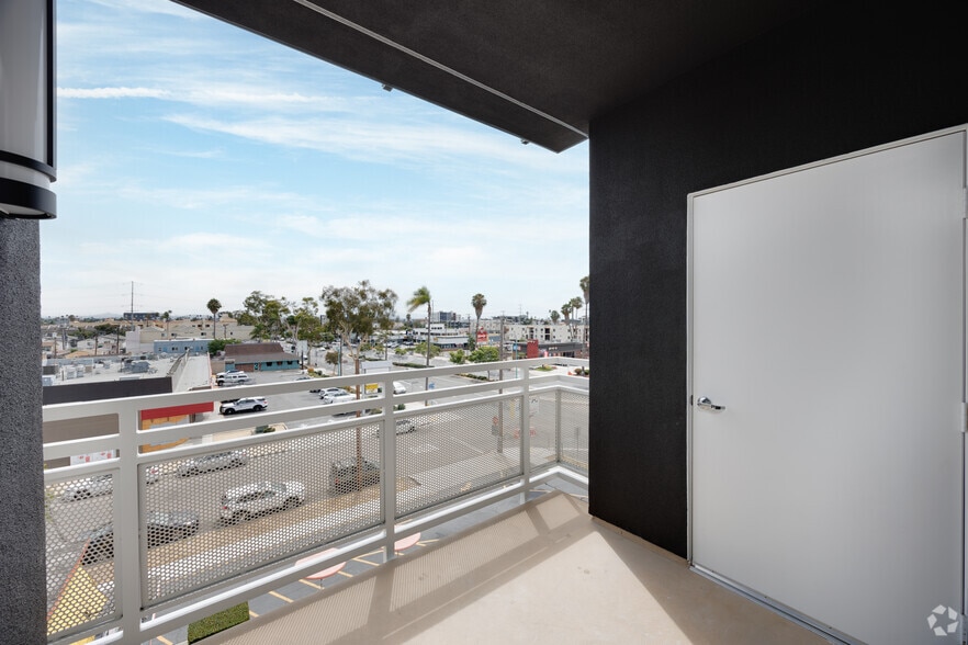 More Photos Of 2724 El Cajon Blvd, San Diego Apartments For Lease