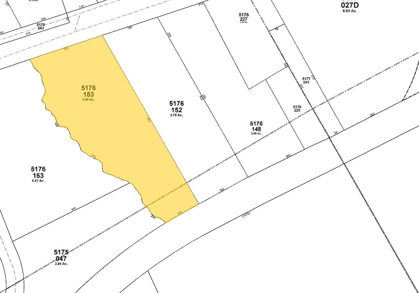 More Photos Of 273 Industrial Park Dr, Lawrenceville Distribution For Sale