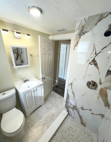 More Photos Of , Saint Petersburg Multifamily For Sale