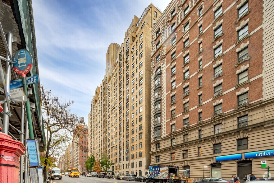More Photos Of 200 W 86th St, New York Apartments For Lease