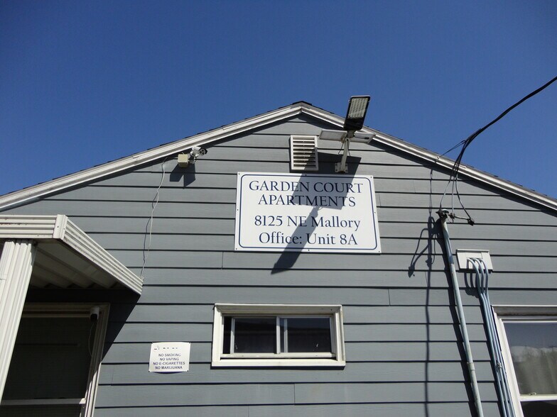 More Photos Of 8125 NE Mallory Ave, Portland Apartments For Sale