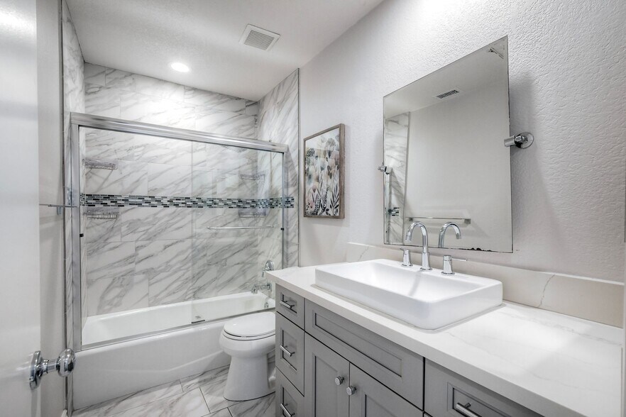 More Photos Of 6809 Corintia St, Carlsbad Multifamily For Sale