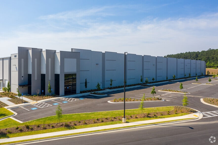 Primary Photo Of 1625 Oakley Industrial Blvd, Palmetto Distribution For Lease