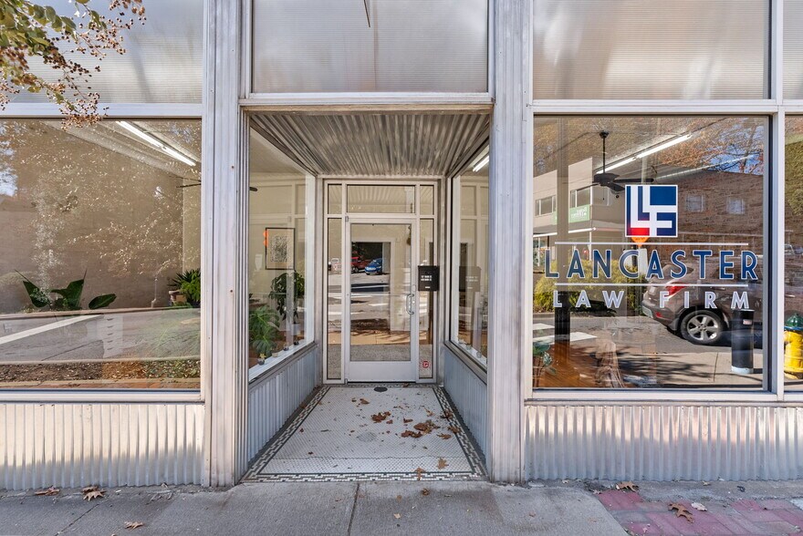 More Photos Of 489 Main St, Canton Office For Lease