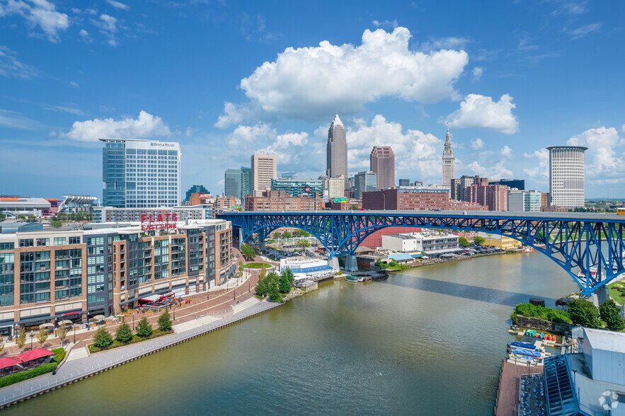 More Photos Of 200 Public Sq, Cleveland Office For Sale