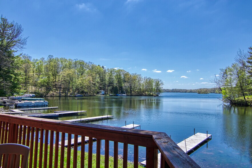 More Photos Of 1085 N County Highway F Unit 26, Birchwood Restaurant For Sale