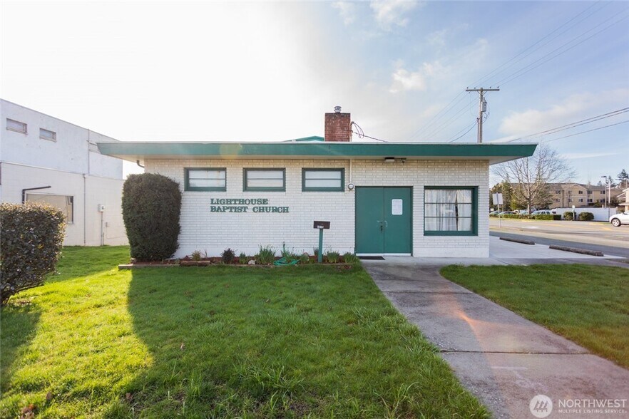 More Photos Of 1019 12th St, Anacortes Flex For Lease