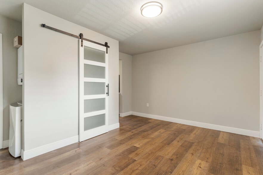 More Photos Of 2618 E 8th St, Tulsa Apartments For Sale