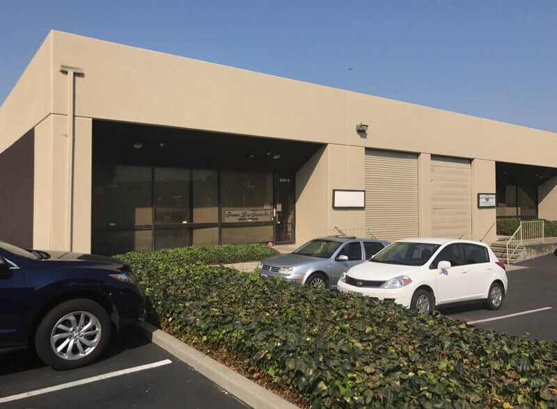 Primary Photo Of 3250 Victor St, Santa Clara Manufacturing For Lease