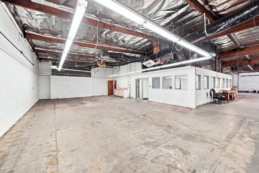 More Photos Of 777 Stanford Ave, Los Angeles Warehouse For Lease