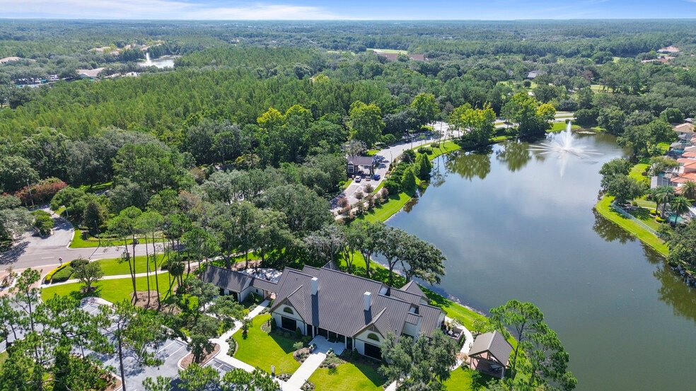 More Photos Of 8709 Hunters Green Dr, Tampa Office For Lease