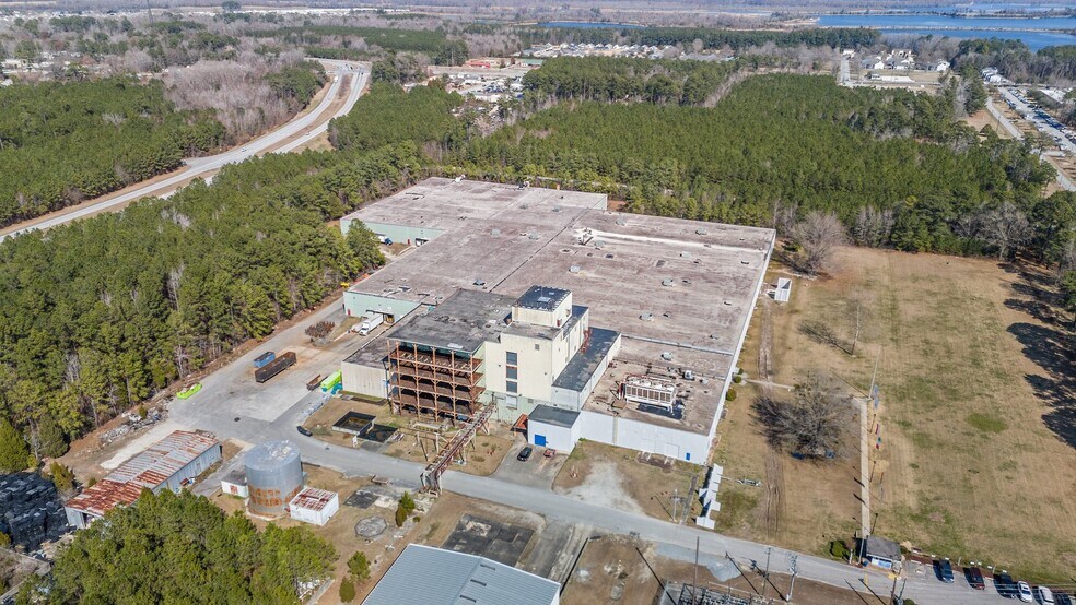 More Photos Of 197 Bosch Blvd, New Bern Warehouse For Lease