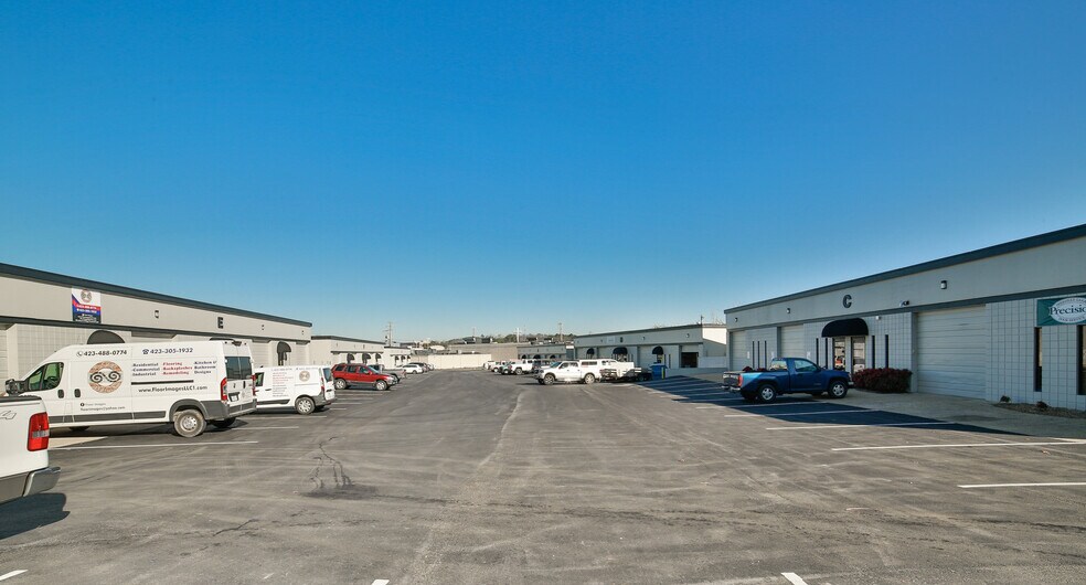 More Photos Of 6234 Perimeter Dr, Chattanooga Warehouse For Sale