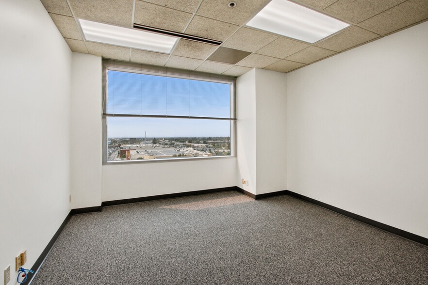 More Photos Of 100 N Barranca St, West Covina Office For Lease