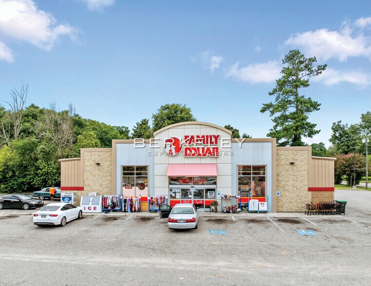 More Photos Of 100 W Tatum Ave, McColl Freestanding For Sale