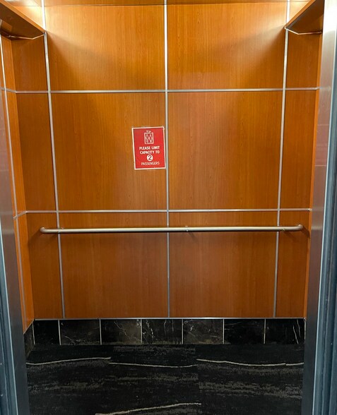 More Photos Of 10530-10550 Linden Lake Plz, Manassas Medical For Lease