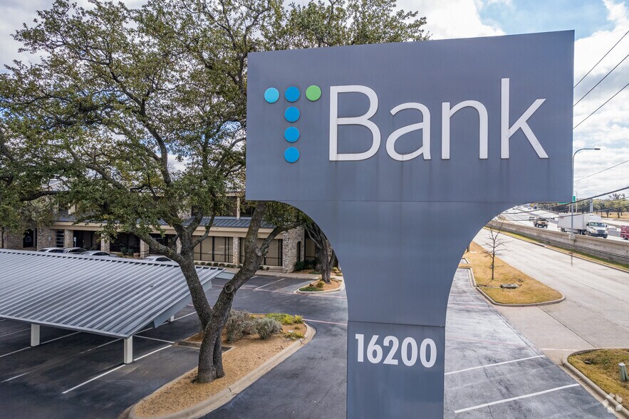 More Photos Of 16200 N Dallas Pky, Dallas Office For Lease