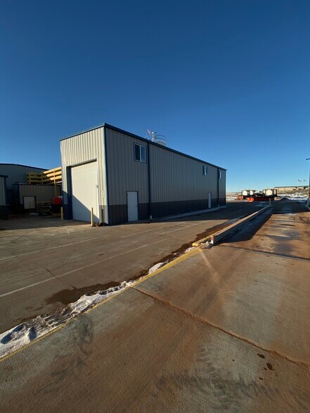More Photos Of 10475 1st St SW, Killdeer Industrial For Sale