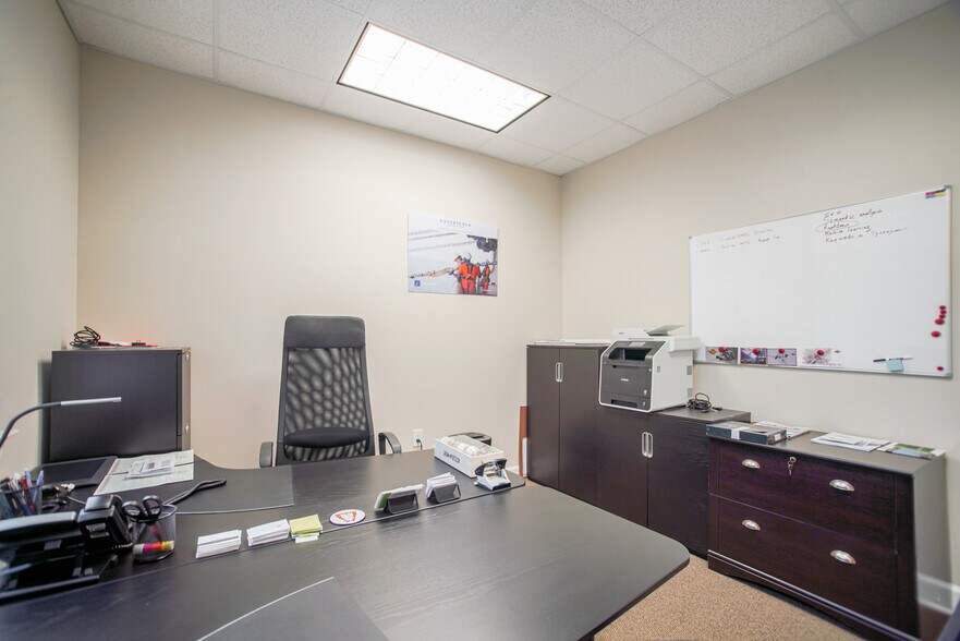 More Photos Of 16000 Park Ten Pl, Houston Office For Lease