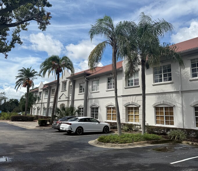 More Photos Of 1803 Park Center Dr, Orlando Medical For Lease